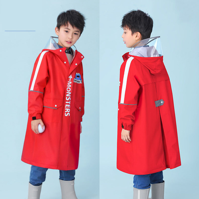 2023 子供のレインコート 男の子の小学校 防水服 バッグとポンチョー