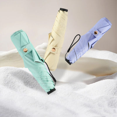 紫外線 防護 大人 用 の 炭素 繊維 の 傘 軽量 で 持ち運び できる 三重 折りたたみ