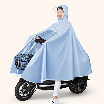 2023年に電気バッテリー自動車のための旅行必需品カスタマイズされたカラーオールインワンレインコート